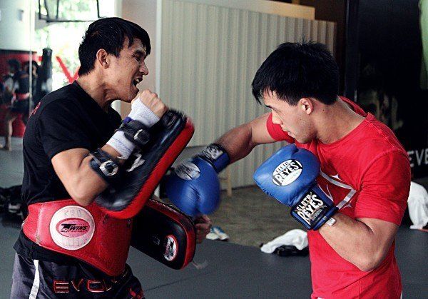 Watch And Learn How To Improve Your Muay Thai Hook